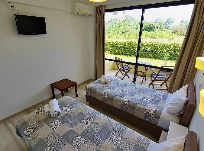 公寓 Alexandra 1 莱夫基米